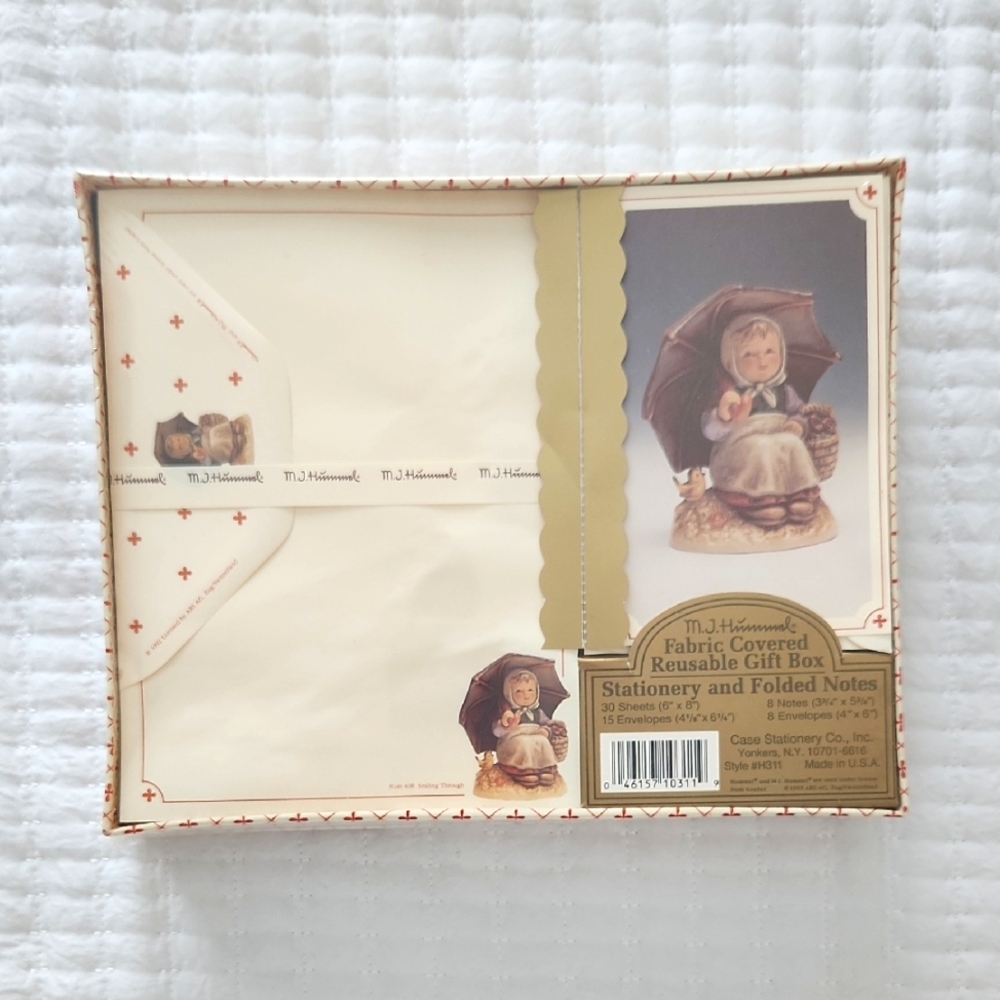M.J. Hummel Stationery Set NWT